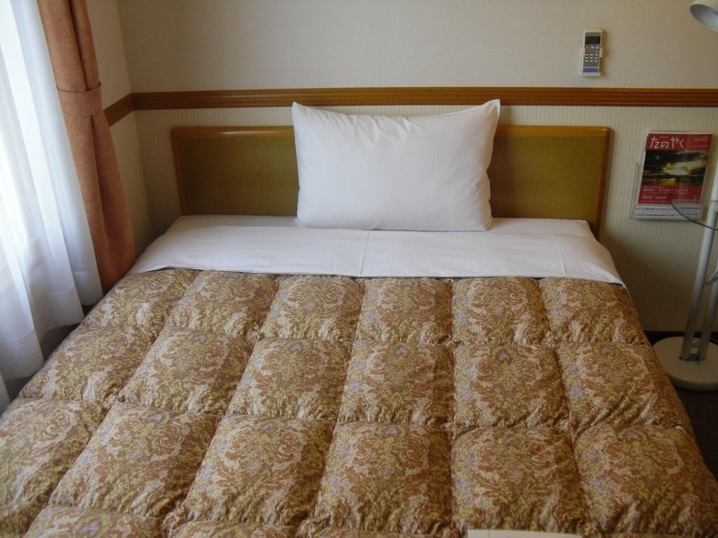 Toyoko Inn Tokyo Shinagawa-Eki Takanawa-Guchi Exteriör bild