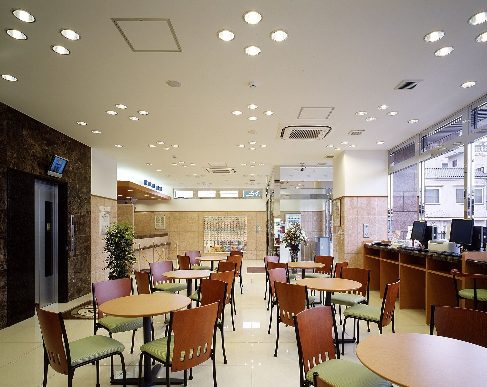 Toyoko Inn Tokyo Shinagawa-Eki Takanawa-Guchi Exteriör bild