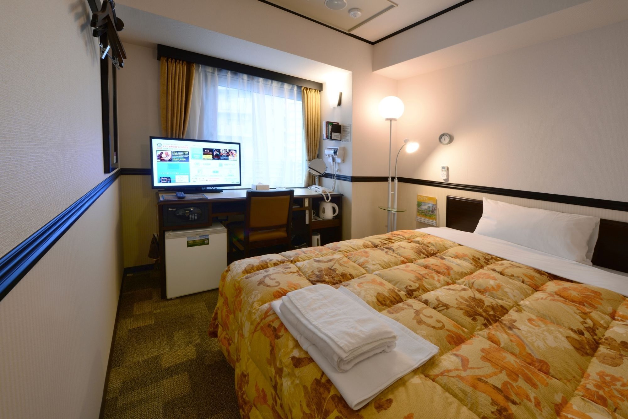 Toyoko Inn Tokyo Shinagawa-Eki Takanawa-Guchi Exteriör bild